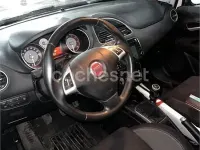 Usado Fiat Punto Pop 69 CV (50 kW) 2013 Blanco Utilitario