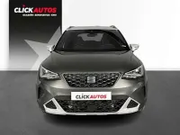 Usado Seat Arona Xperience 110 CV (80 kW) 2023 Gris SUV