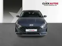 Usado Hyundai i20 79 CV (58 kW) 2025 Gris Utilitario