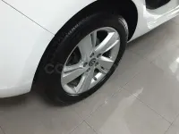 Usado Opel Astra Selective 165 CV (121 kW) 2015 Blanco Berlina