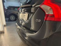 Usado Volvo V60 Momentum 115 CV (84 kW) 2014 Azul Familiar