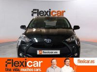 Usado Toyota Yaris Hybrid Style 116 CV (85 kW) 2022 Negro