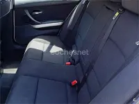 Usado BMW 320 170 CV (125 kW) 2009 Blanco Familiar