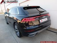 Begagnad Audi Q8 S-line plus 286 HK (210 kW) 2021 Svart SUV