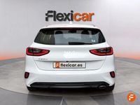Usado Kia Ceed 100 CV (73 kW) 2022 Blanco Utilitario
