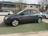 Usado Ford Focus Trend 115 CV (84 kW) 2006 Azul Berlina