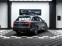 Usado Audi Q7 S-line plus 462 CV (339 kW) 2021 Gris / plata SUV