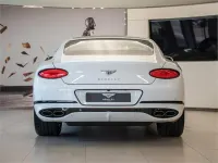 Usado Bentley Continental GT 551 CV (405 kW) 2022 Blanco Coupe