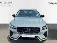Usado Volvo XC60 Plus 350 CV (257 kW) 2024 Gris / plata SUV