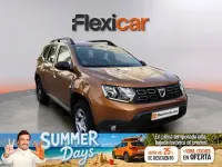 Usado Dacia Duster Comfort 115 CV (84 kW) 2019 Amarillo SUV