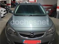 Usado Opel Astra Sportive 125 CV (91 kW) 2011 Gris / plata Familiar