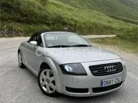 Usado Audi TT Roadster 180 CV (132 kW) 2001 Gris / plata Descapotable