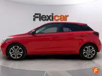 Usado Hyundai i20 101 CV (74 kW) 2020 Rojo Utilitario