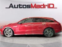 Usado Mercedes CLA200 Shooting Brake 150 CV (110 kW) 2021 Rojo Familiar