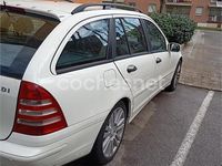 Usado Mercedes C220 Classic 150 CV (110 kW) 2007 Blanco Familiar