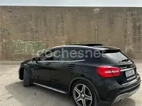 Usado Mercedes GLA180 AMG line 122 CV (89 kW) 2016 Negro SUV