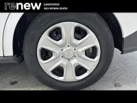 Usado Ford Tourneo Ambiente 100 CV (73 kW) 2017 Blanco Familiar