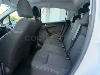 Usado Peugeot 208 Allure 110 CV (80 kW) 2017 Blanco Utilitario