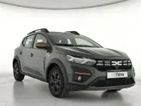 Usado Dacia Sandero Extreme 100 CV (73 kW) 2025 Verde Berlina