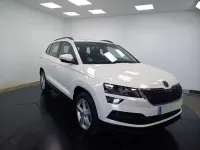 Usado Skoda Karoq Ambition 150 CV (110 kW) 2020 Blanco SUV