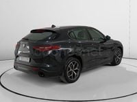 Usado Alfa Romeo Stelvio Sprint 190 CV (139 kW) 2021 Negro SUV