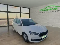 Usado Skoda Fabia 110 CV (80 kW) 2023 Blanco Utilitario