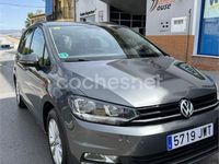 Usado VW Touran Edition 115 CV (84 kW) 2017 Gris / plata Monovolumen
