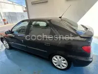 Usado Citroën Xsara Exclusive 90 CV (66 kW) 2001 Azul Berlina