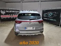 Usado Kia Sportage 115 CV (84 kW) 2019 Gris / plata SUV
