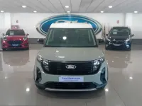 Usado Ford Tourneo Courier Active 125 CV (91 kW) 2024 Beige Monovolumen