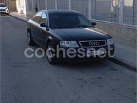 Usado Audi A6 130 CV (95 kW) 2001 Azul Berlina