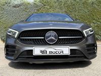 Usado Mercedes A180 116 CV (85 kW) 2020 Gris Utilitario