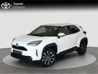 Usado Toyota Yaris Cross Active 116 CV (85 kW) 2022 Blanco SUV