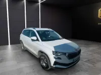 Usado Skoda Karoq Selection 150 CV (110 kW) 2024 Blanco SUV