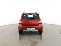 Usado Dacia Sandero Stepway 90 CV (66 kW) 2014 Rojo Berlina