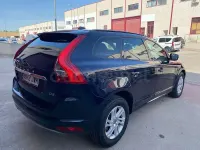 Usado Volvo XC60 Momentum 150 CV (110 kW) 2017 Azul SUV