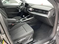 Usado Audi A3 110 CV (80 kW) 2021 Gris / plata Berlina