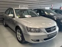 Usado Hyundai Sonata Comfort 140 CV (102 kW) 2008 Gris / plata Berlina
