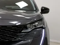 Usado Peugeot 3008 Active 130 CV (95 kW) 2022 Gris SUV