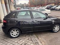 Usado Seat Ibiza Reference 80 CV (58 kW) 2006 Negro Utilitario