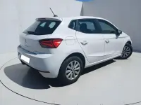 Usado Seat Ibiza Style Plus 110 CV (80 kW) 2022 Blanco Utilitario