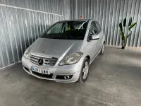 Usado Mercedes A180 Avantgarde 109 CV (80 kW) 2010 Gris / plata Monovolumen