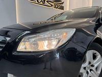 Usado Opel Insignia Selective 130 CV (95 kW) 2011 Negro Berlina