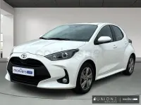 Usado Toyota Yaris Hybrid Active 116 CV (85 kW) 2025 Blanco Berlina
