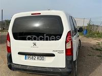 Usado Peugeot Partner Tepee Access 75 CV (55 kW) 2016 Blanco Monovolumen