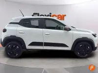 Usado Dacia Spring Extreme 47 kW (65 CV) 2025 Blanco Utilitario