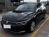 Usado VW Golf VIII 115 CV (84 kW) 2020 Negro Berlina
