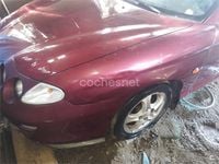 Usado Hyundai Coupé 114 CV (83 kW) 2000 Rojo Coupe