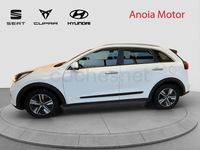 Usado Kia Niro 141 CV (103 kW) 2021 Blanco SUV