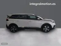 Usado Peugeot 5008 GT-line 130 CV (95 kW) 2019 Blanco SUV